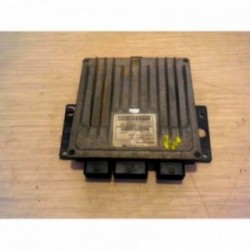 Calculateur moteur RENAULT...