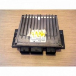 Calculateur moteur RENAULT...