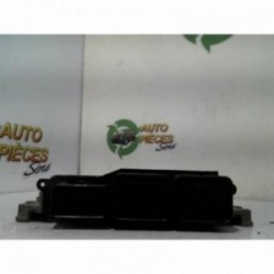 Calculateur moteur PEUGEOT 