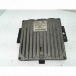 Calculateur moteur RENAULT...