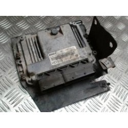 Calculateur moteur OPEL...