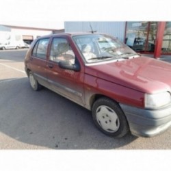 Verin de coffre RENAULT...