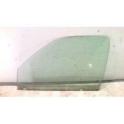 Vitre avant gauche VOLKSWAGEN 