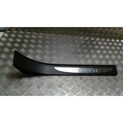 Marche pieds CITROEN C6