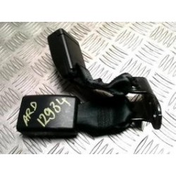 Attache ceinture arriere...